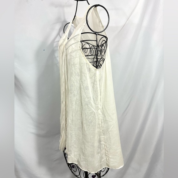 Manoukian white gauzy beaded front tank - Picture 6 of 7